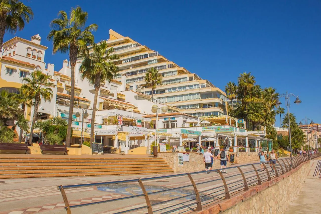Aloha Playa Apartment With Ocean Views And Pools Benalmádena